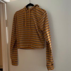 Striped cropped sweatshirt